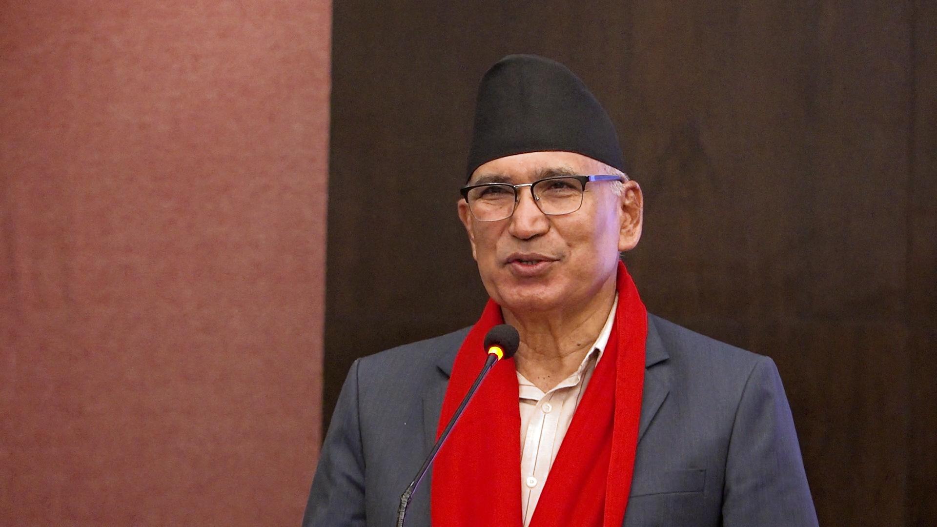ढुवानी व्यवस्था प्रवाभकारी बनाउन आवश्यक :  अर्थमन्त्री पौडेल