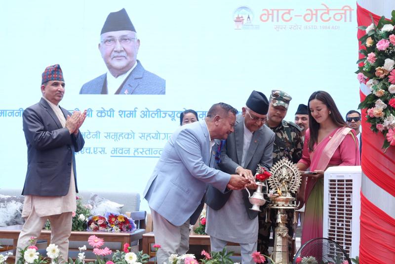 भाटभटेनीद्वारा निर्मित साढे ९ करोडको भवन शिक्षण अस्पताललाई हस्तान्तरण