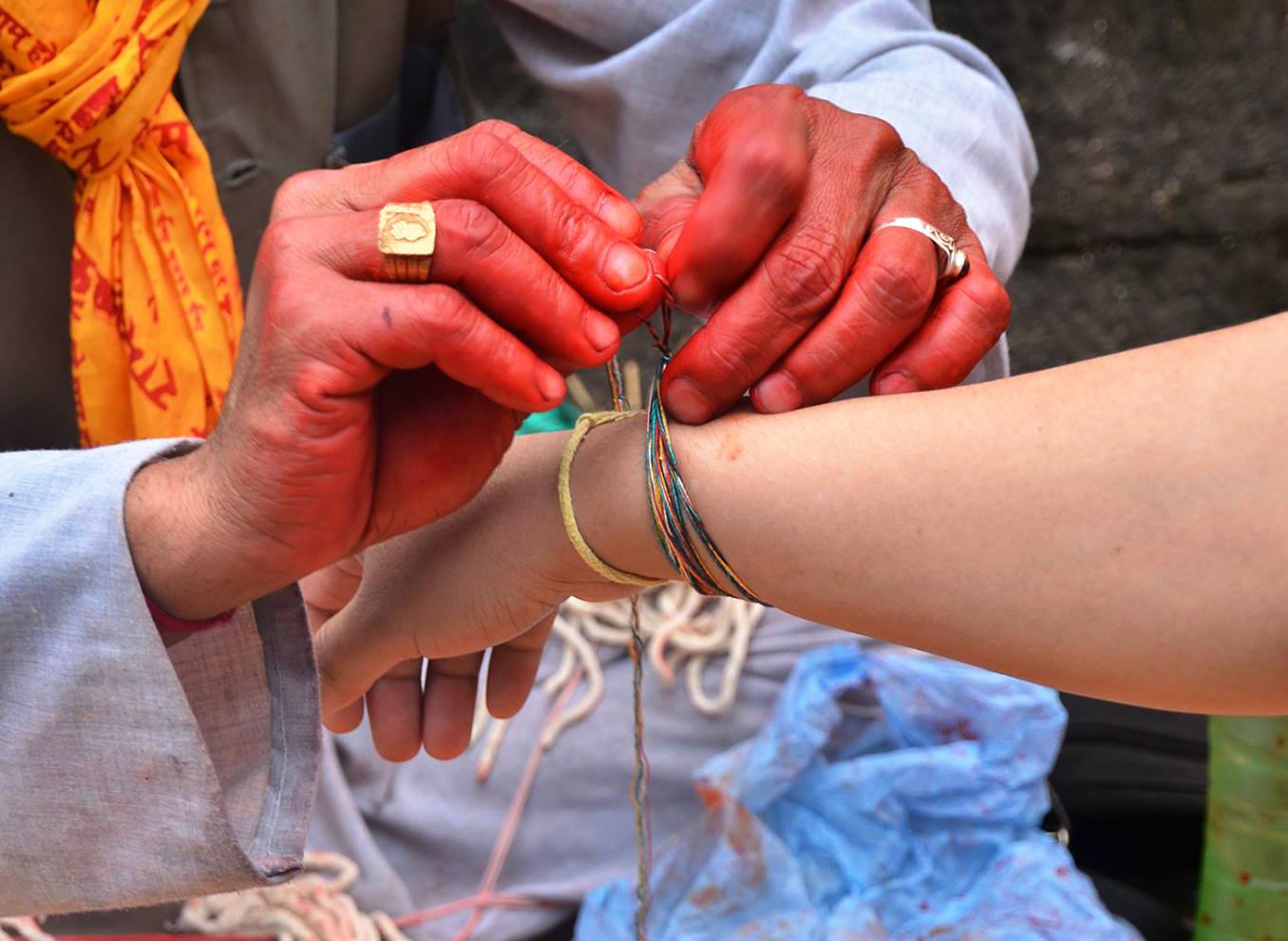आज देशभर जनै पूर्णिमा र रक्षाबन्धन धुमधामका साथ मनाइँदै