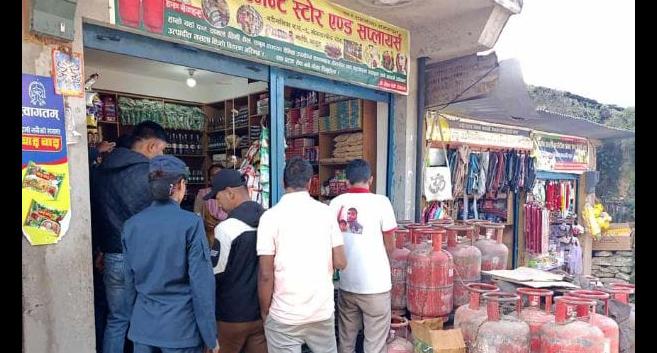 बाजुरामा चाडपर्वलाई लक्षित गर्दै बजार अनुगमन