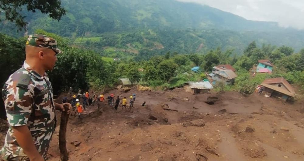 कोसी सरकारले बाढीपहिरो पीडितलाई जनही १ लाख राहत दिने