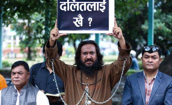 विवादमा तानिएका खगेन्द्र सुनारको नाममा प्रधानमन्त्री कार्कीद्वारा छलफल तीव्र