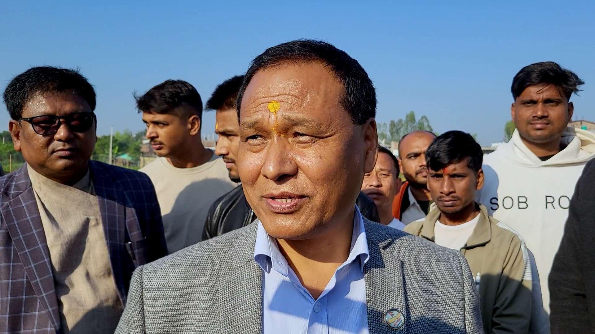 कमला पुल जुनसुकै हालतमा बन्नु पर्छ : उर्जा मन्त्री घिसिङ