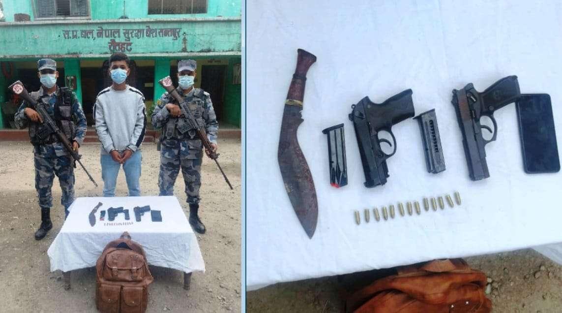 चन्द्रपुरबाट हातहतियार सहित एक युवक पक्राउ