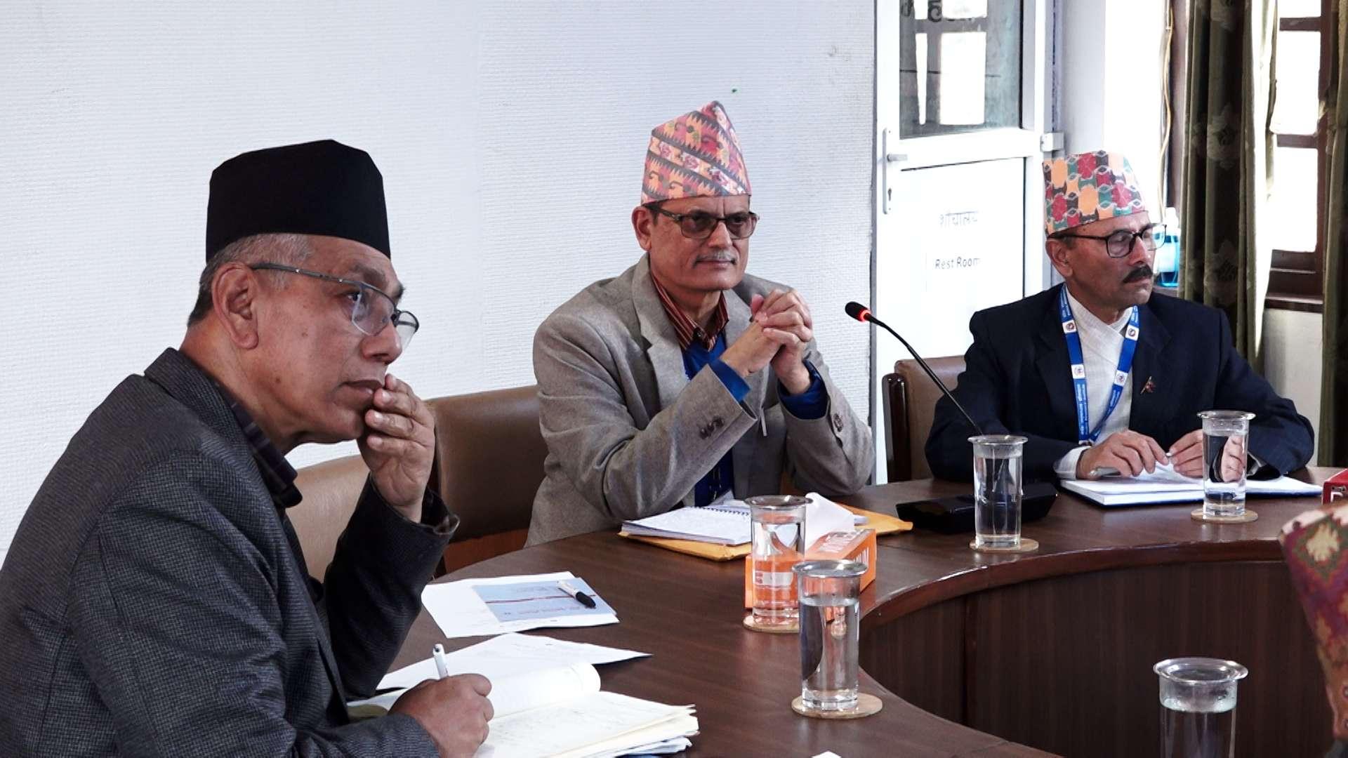‘भविष्यमा विदेशका नेपालीका लागि आई भोटिङ उपयुक्त, हाललाई मिश्रित प्रणाली अपनाऔं’