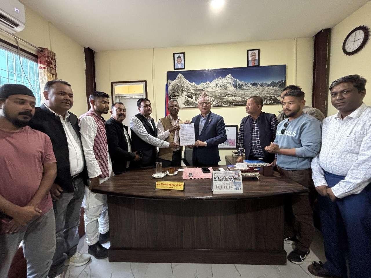 मुस्लिम समाजद्वारा कोशीका मुख्यमन्त्रीरिुद्ध मदरसा शिक्षा बोर्ड गठनको माग