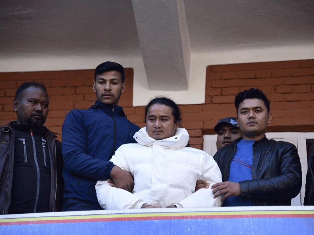सम्पत्ति शुद्धीकरण मुद्दामा थुनामा रहेका बमजन सर्वोच्च अदालतमा