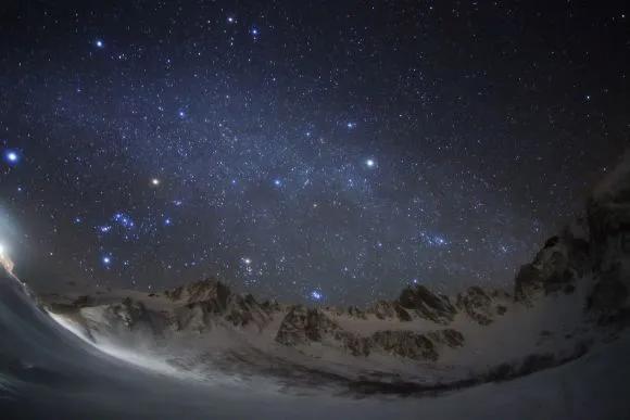 हान्ले गाउँ: जहाँ हिमालमा तारामय आकाशको अनुभव गर्न सकिन्छ