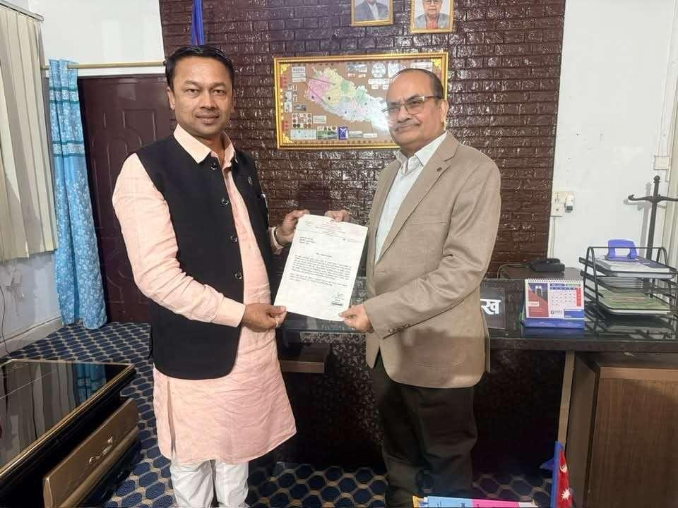 मुख्यमन्त्री यादवले बुझाए प्रदेश प्रमुखलाई राजीनामा पत्र