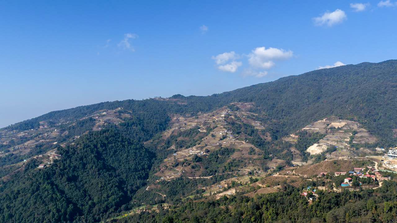 जहरसिंह पौवाबाट देखिएको दृश्य (तस्बिरहरु)
