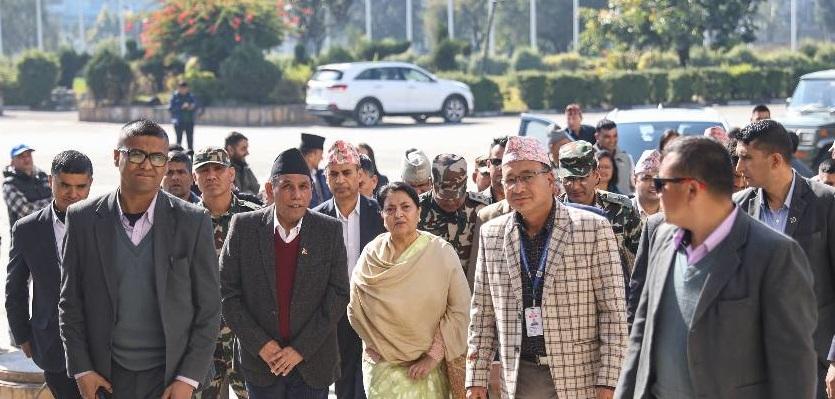 पूर्वराष्ट्रपति भण्डारीद्वारा क्षतिग्रस्त संसद् भवनको अवलोकन, भनिन्- 'अत्यन्त दुःखित भएँ'