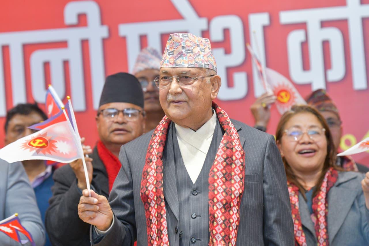 कांग्रेस विशेष महाधिवेशनबारे ओलीको प्रश्न : महाधिवेशन कसले बोलाउँछ, थिति होला नि त ?