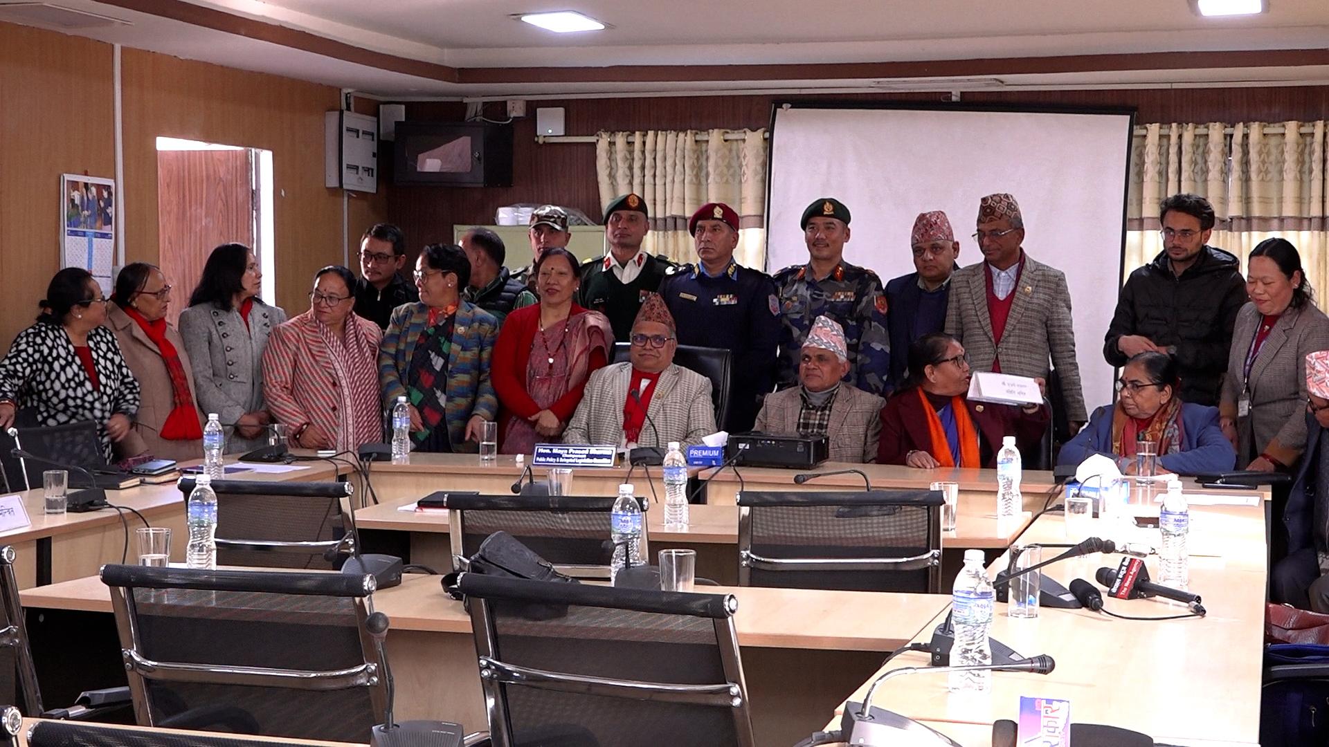 ‘युद्धका बेला राखिएका बमहरु निर्मूल गर्न कार्यदल र नीति बनाएर काम गर्न तयार छौं’