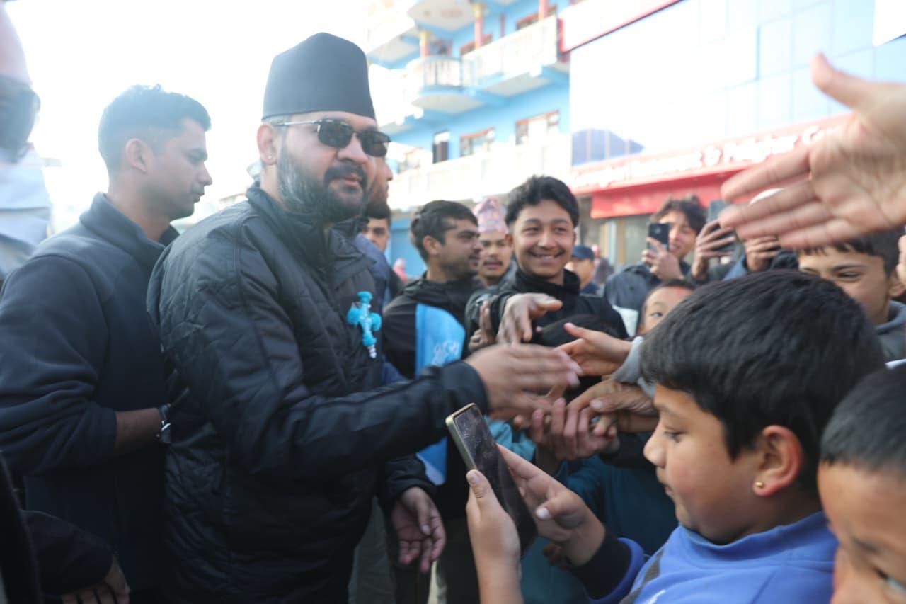 चुनावी अभियानमा रास्वपाका नेता बालेन शाह तेह्रथुममा