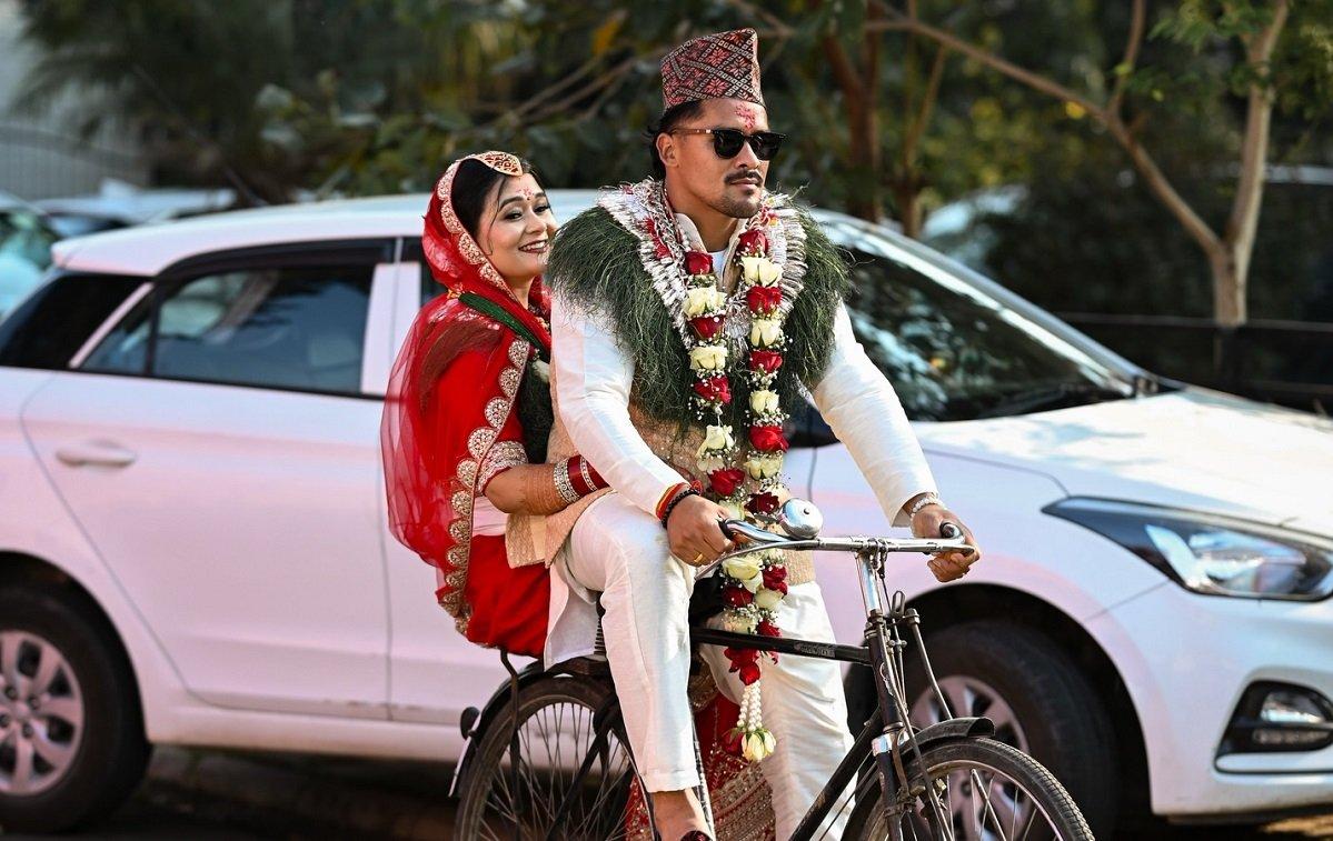 क्रिकेटर करण केसी र पत्रकार वर्षा बस्नेत विवाह बन्धनमा