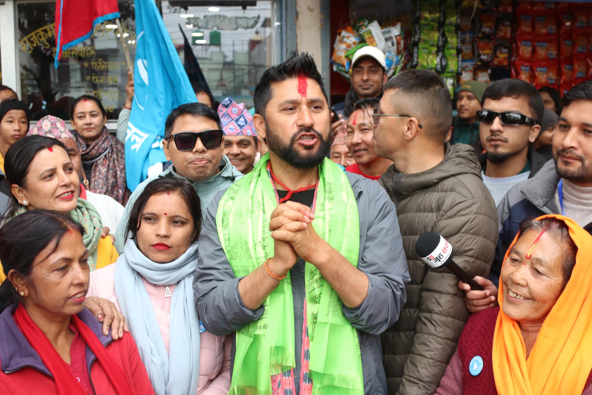 नेताले बोलेको पूरा नगरे जनताले सजाय दिनुपर्छ : रवि लामिछाने