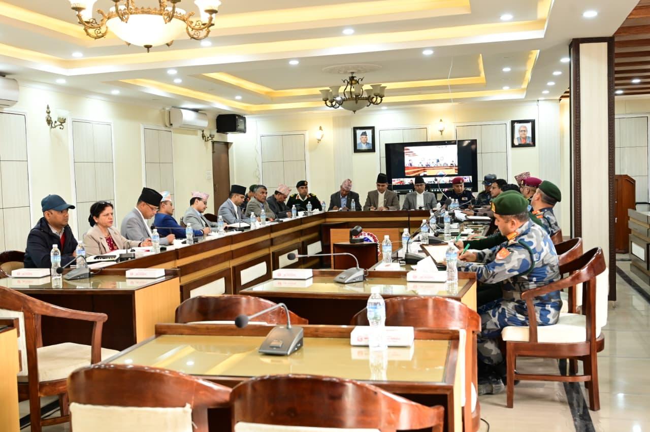 निर्धक्क भएर फागुन २१ गतेको मतदान प्रक्रियामा भाग लिन मतदातालाई गृहमन्त्री अर्यालको आव्हान