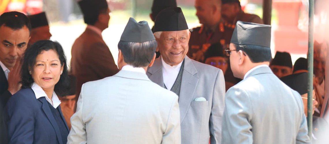 अर्जुननरसिंह केसी शपथका लागि राष्ट्रपति निवासमा पुगे
