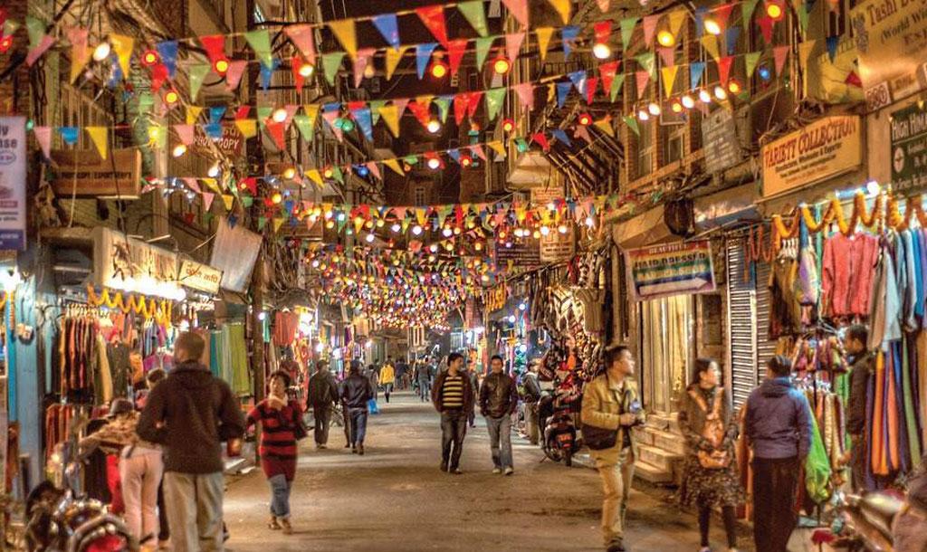 ठमेलबाट पक्राउ परेका युगान्डाका २० महिला नेपालबाट डिपोर्ट