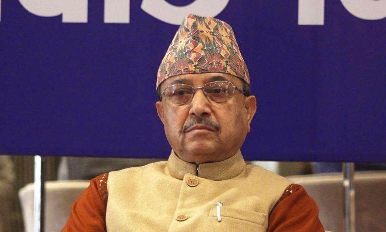 पूर्णबहादुर खड्कालाई सोधिएको स्पष्टीकरण तामेलीमा राख्ने कांग्रेसको निर्णय