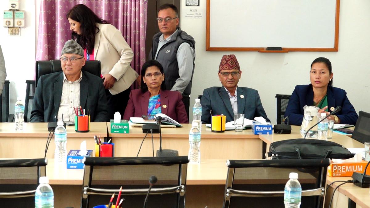 एमालेद्वारा २१ सदस्यीय संसदीय बोर्ड गठन, सरकारको कार्यशैलीप्रति कडा आपत्ति