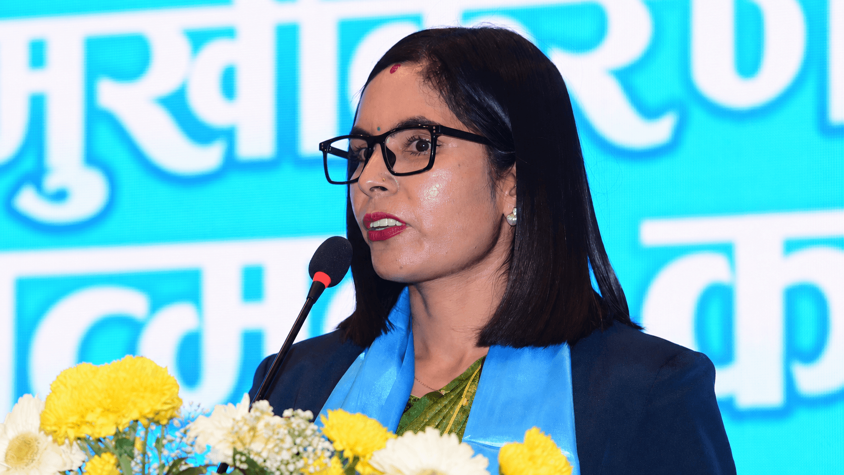 आफ्नो परिचित नाम गायब गरिएको भन्दै ज्वाला संग्रौलाले दिइन् आयोगमा उजुरी