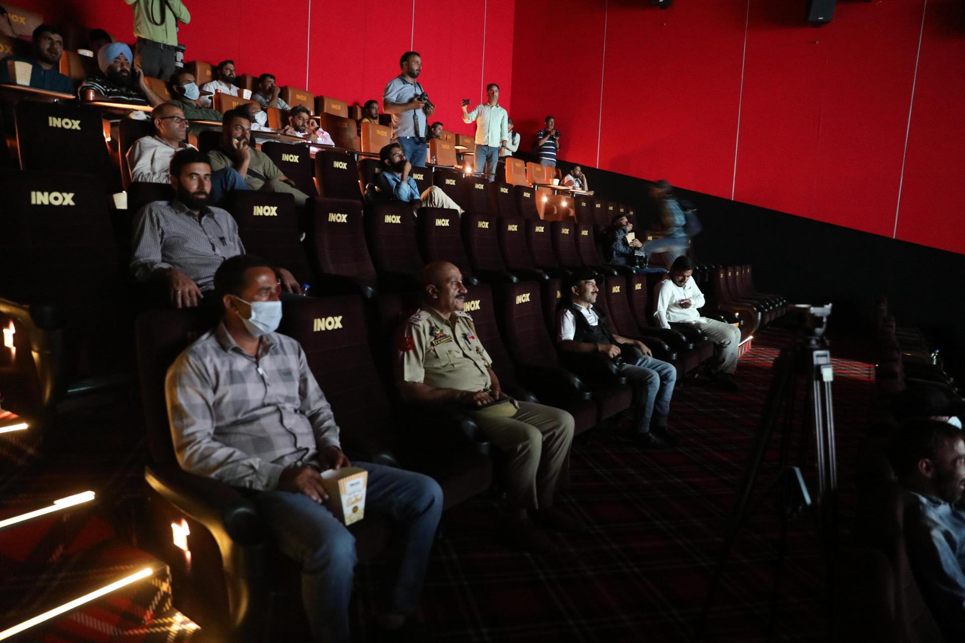भारतीय सिनेमा उद्योग र थिएटर संकट