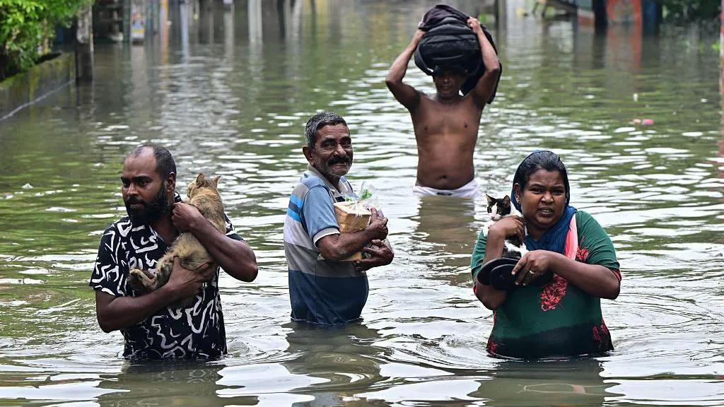 दक्षिण एसियामा बाढी र पहिरोमा ६०० भन्दा बढी मृतक, सयौँ हराइरहेका