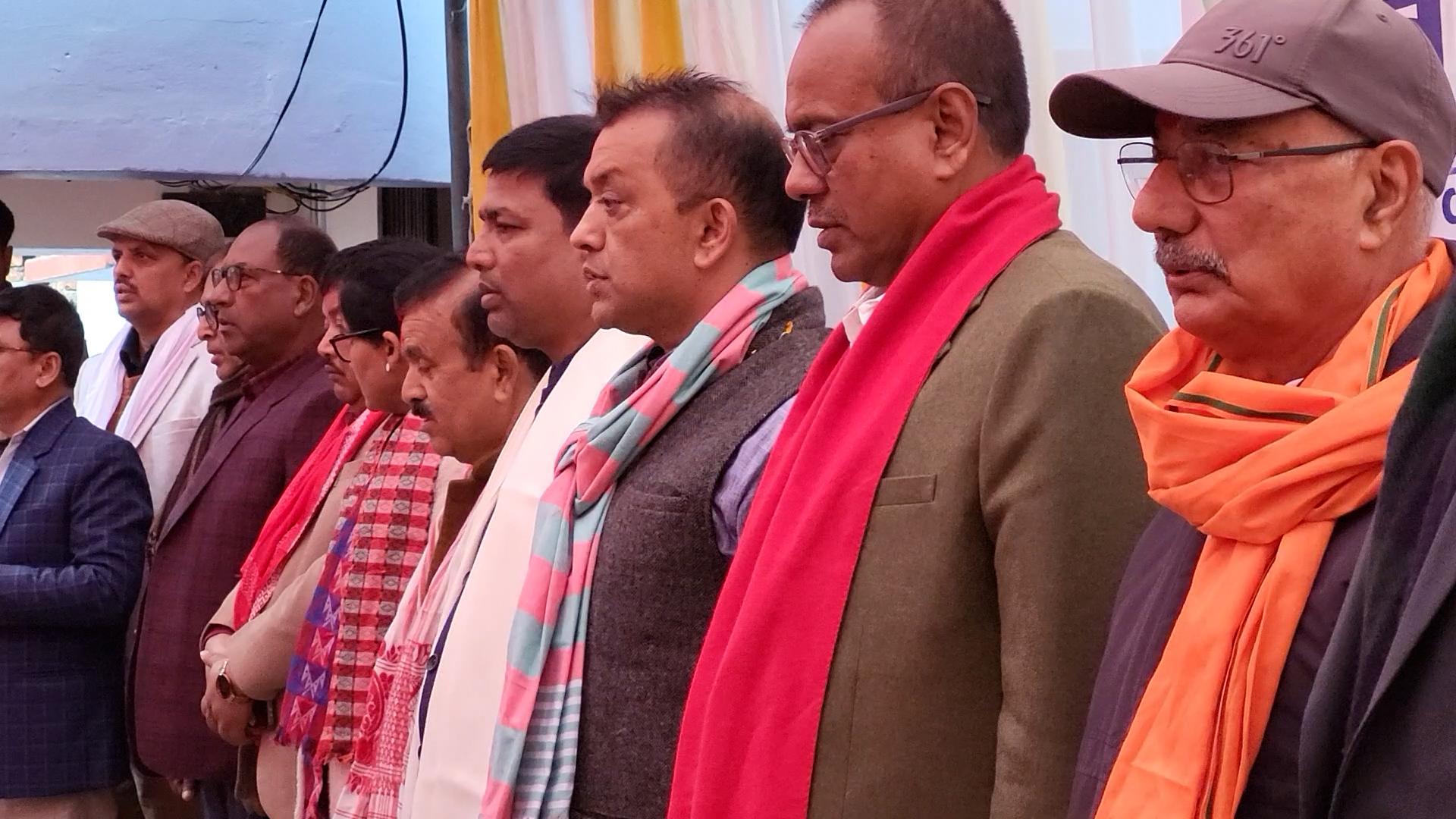 निवर्तमान सभापति देउवासँग निरन्तर संवादमा छु : सभापति थापा