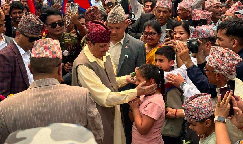 पूर्वराजा ज्ञानेन्द्र पोखरा आइपुगे, गोरखनाथ मन्दिर दर्शन गर्ने कार्यक्रम