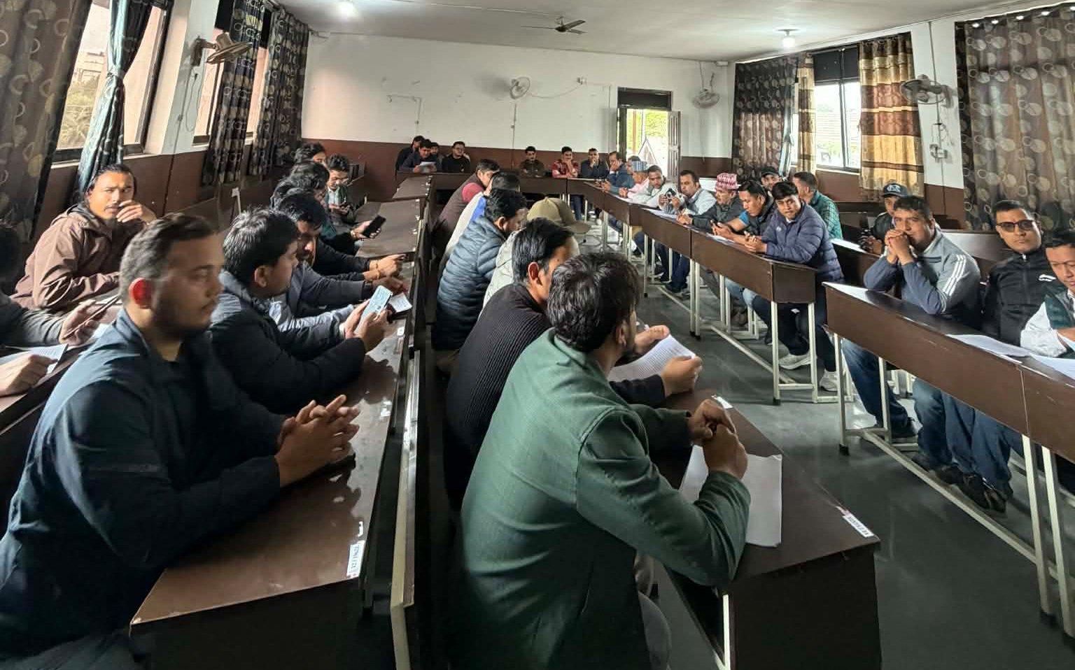 ओली नेतृत्वविरुद्ध एमाले युवाको पुनर्जागरण भेला, विशेष महाधिवेशनको माग